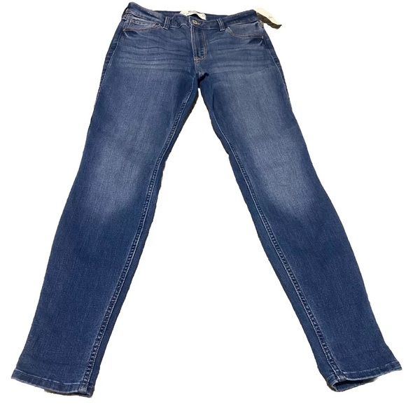 Women's Hollister High Rise Super Skinny  Blue Jeans Size 8 Short - Picture 1 of 8